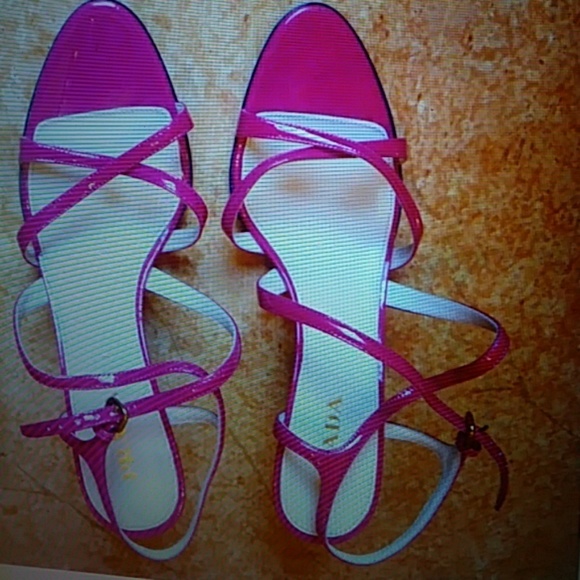PRADA STRAPPY PINK WEDGE NEW SIZE 7 - Picture 1 of 5